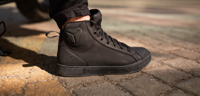boots-kent-ii